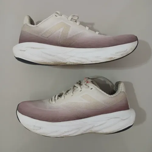 Tênis New Balance 1080 v14 - 42