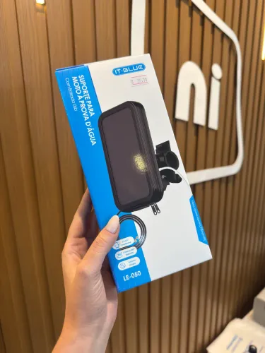 Bolsa Capa Impermeável c/ Entrada Usb