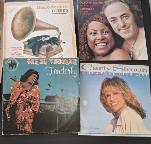 Lote com 4 lps discos de vinil - carly simon, Sarah vaugham etc