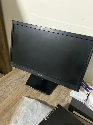 Monitor 18 polegadas, VGA