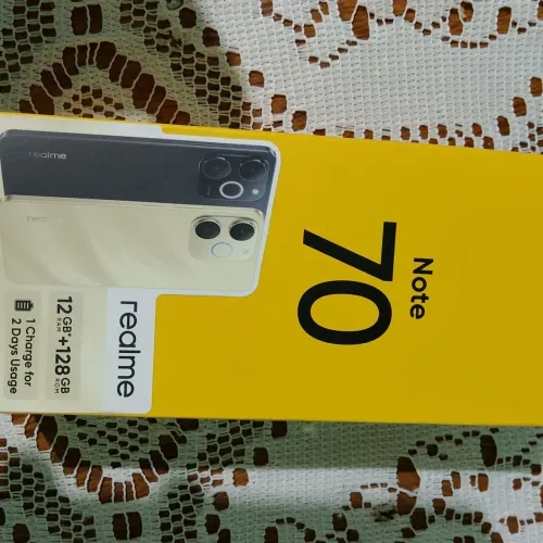 Vendo celular semi novo 