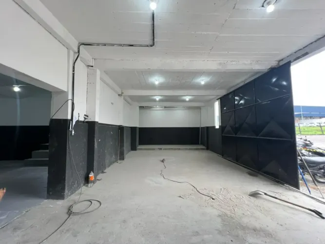 ALUGO GALPÃO NOVO NO COROADO 1200 M2