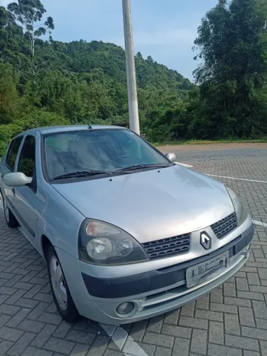 Renault Clio Sed.rt/privil.1.0/1.0 Hi-pow.16v 4P 2003