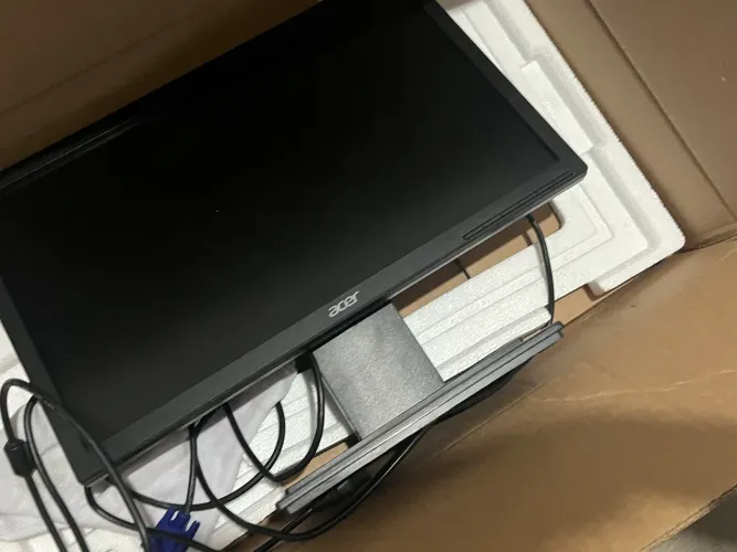 MONITOR ACE 18.5