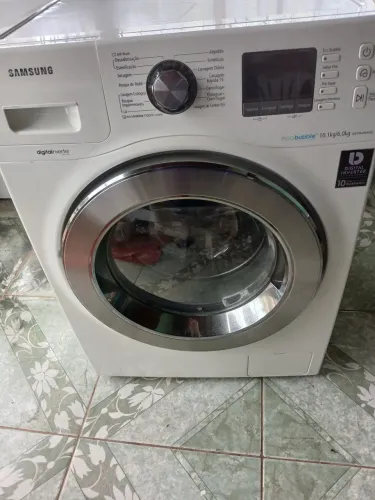 Maquina de lavar roupa sansung 10kg inverter muito top.