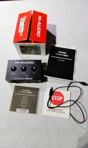 Interface de Áudio M-Track Solo - Excelente Estado | Ribeirão Pires