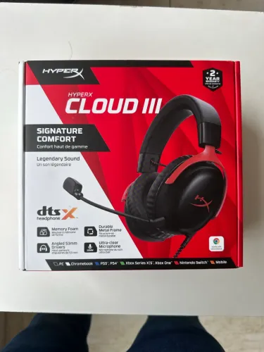 Headset Gamer HyperX Cloud III Preto e Vermelho ? Novo