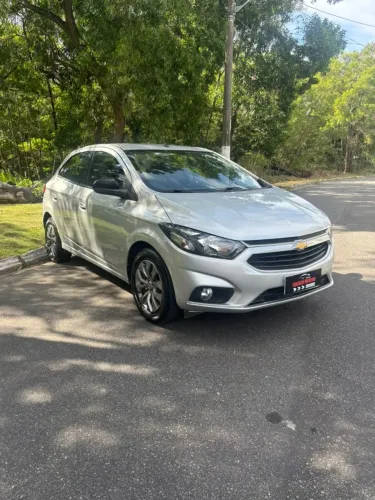 Chevrolet Onix Hatch Advantage 1.4 8V Flex Aut. 4P 2018