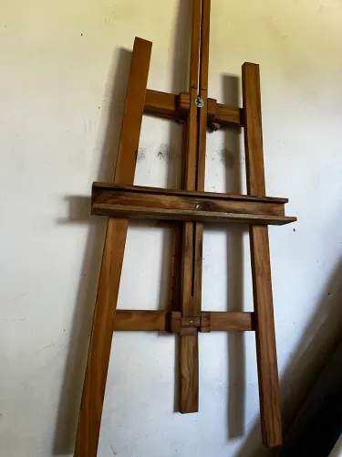 Cavalete de pintura em madeira maciça