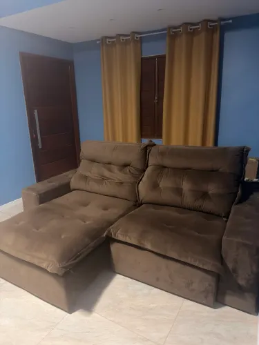 Sofá retrátil