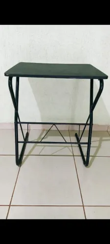 Mesa Escrivaninha Preta - Ideal para Estudos e Home Office (Compacta)