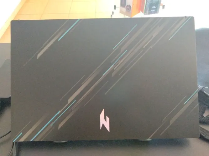 Notebook Acer Nitro V15 I7, Rtx4050 e 32 g de Memória ram ddr5