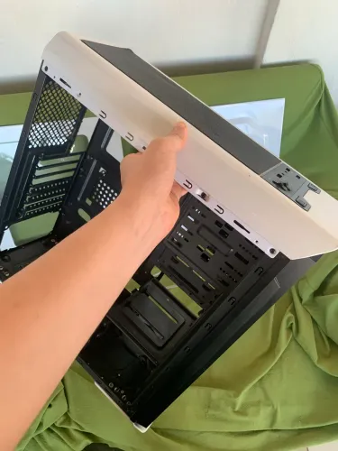 Gabinete Mid Tower AERO-500 + 02 FAN