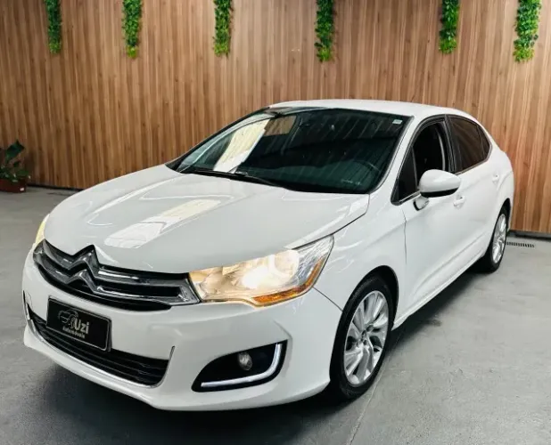 Citroen C4 Lounge Tendance 2.0 Flex 4P Aut. 2014