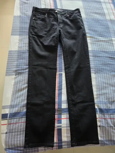 Calça jeans reta preta colcci