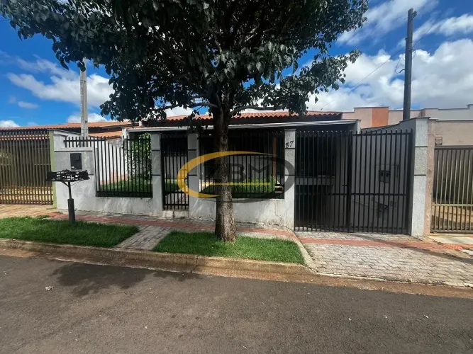 CASA A VENDA E LOCAÇÃO, COM EDICULA NOS FUNDOS, 05 QUARTOS (02 SUITES), 250 M² DE CONSTRUÇ