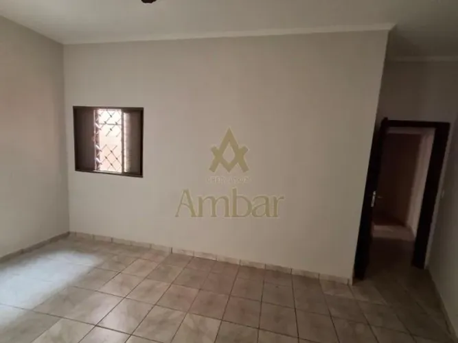 Venda de Casas / Padrão na cidade de Ribeirão Preto