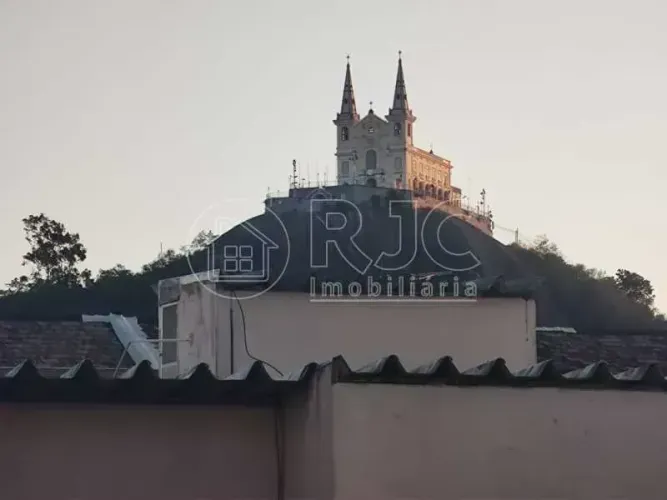 Imóvel para venda possui 47 metros quadrados com 3 quartos em Penha - Rio de Janeiro - RJ