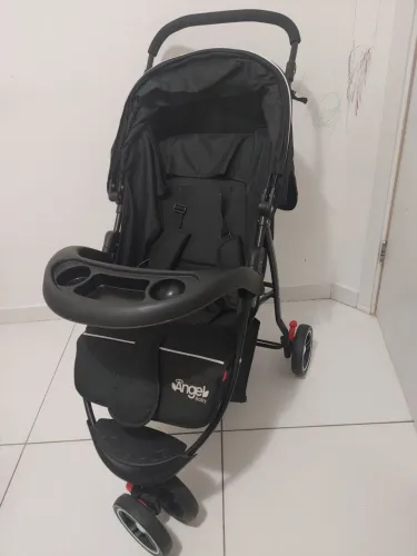 Carrinho de passeio Angel Baby