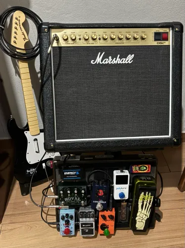 Amplificador Marshall DSL20 Valvulado