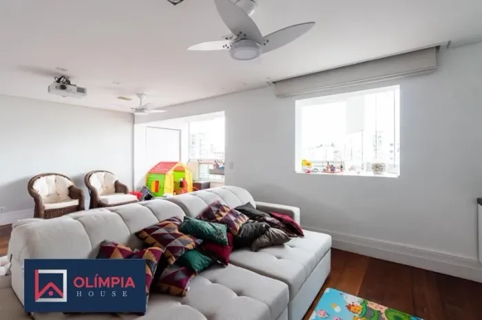 Venda Apartamento 3 Dormitórios - 210 m² Moema