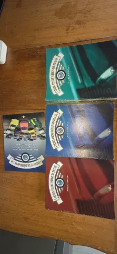 Revistas da Coleção Carros Inesquecíveis do Brasil