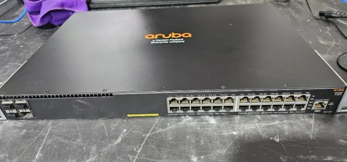 Switch Aruba 2930F 24G PoE+ 4SFP+ (JL255A) - 10Gbps - 1 Ano de Garantia