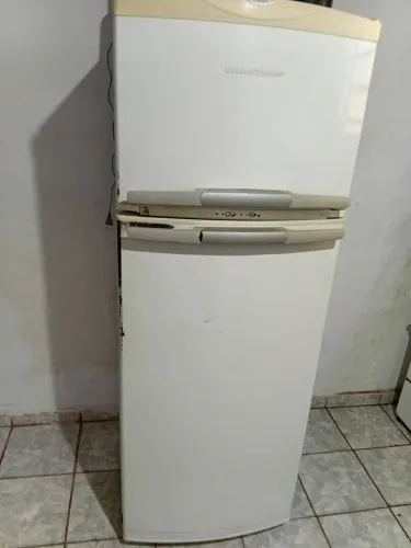 Geladeira frost free brastemp