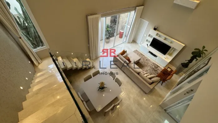 Casa para venda com 256 m² e 4 quartos no Residencial Cidade Jardim, Bauru - SP