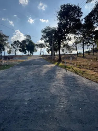 Excelente chácara no condomínio Reserva da Serra em Mateus Leme