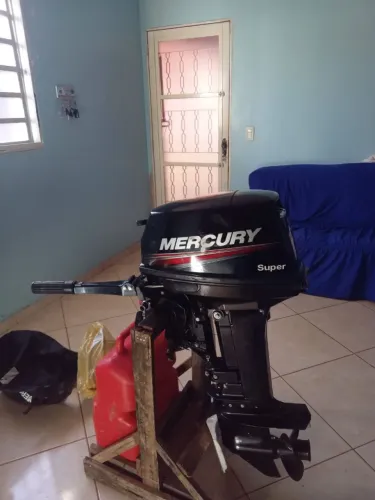 Motor de Popa Mercury 15 HP Super 2 Tempos - Ano 2016