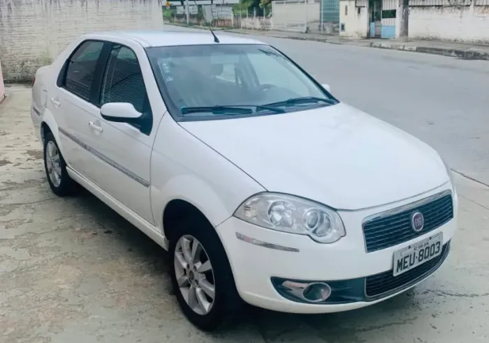 Fiat Siena HLX 1.8 MPI Flex 8V 4P 2008