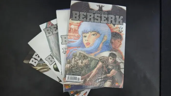 Berserk Vol. 1 ao 5 - Coleção em Excelente Estado (vol 3 ao 5 lacrados) - Kentaro Miura