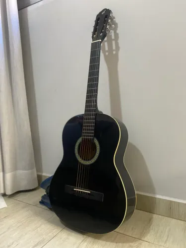 Vendo violão 