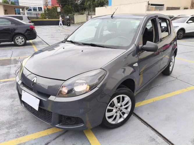 Renault Sandero Expression Hi-flex 1.0 16V 5P 2014