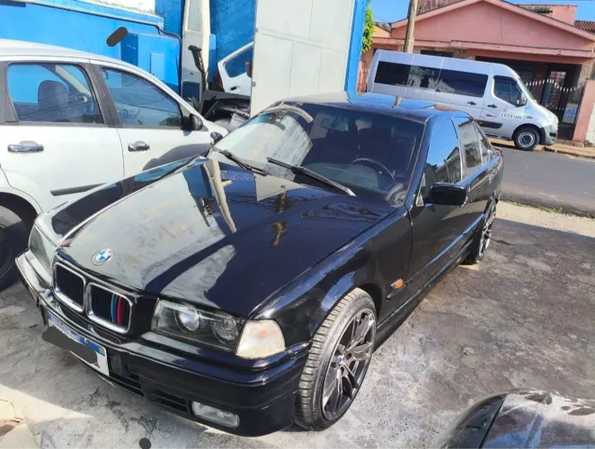 BMW 325I A 1994