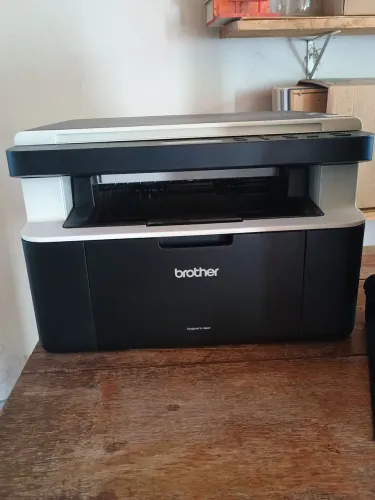Impressora Brother Multifuncional DCP 1602