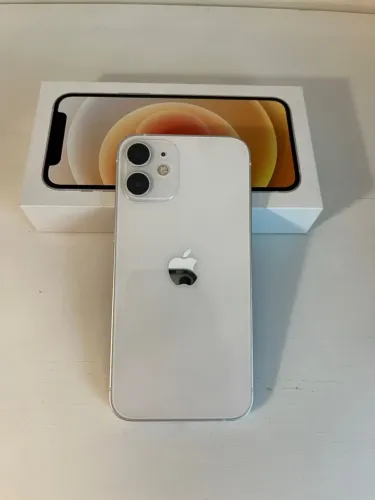 iPhone 12