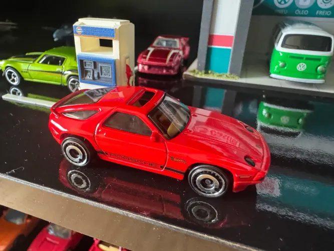 Hot Wheels 1/64 