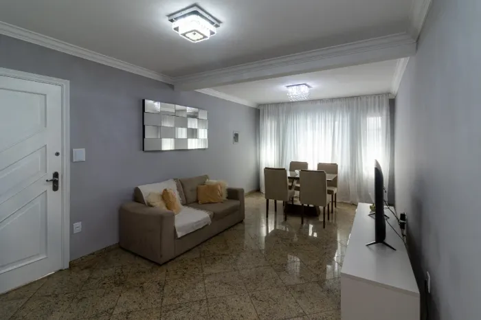 Sobrado para venda em Vila Nova Cachoeirinha com 3 quartos, sendo 1 suíte, 180m²