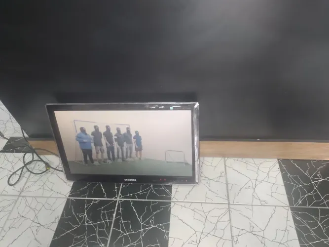 Vendo tv Samsung 24 polegadas top de linha obs. Nao é smartv R$ 350,00