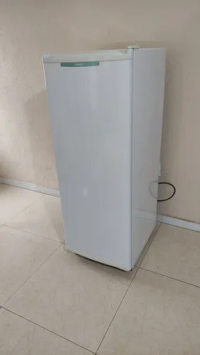 Freezer vertical Consul 220v - semi novo