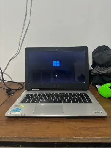 ULTRABOOK I5 - 500gb + Nvidia 740m