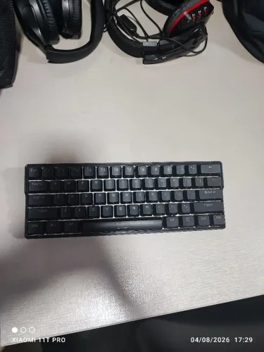 TECLADO MECÂNICO 60%