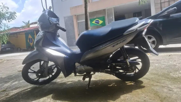 Vendo Biz 125, 2020. Em perfeito estado, revisada. IPVA pago.