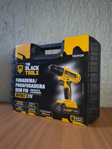 PARAFUSADEIRA E FURADEIRA DE IMPACTO A BATERIA
