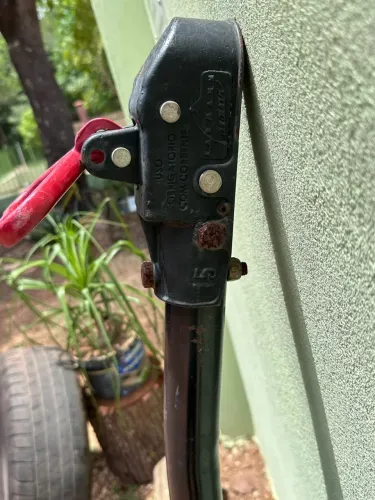 suporte de lança de reboque.