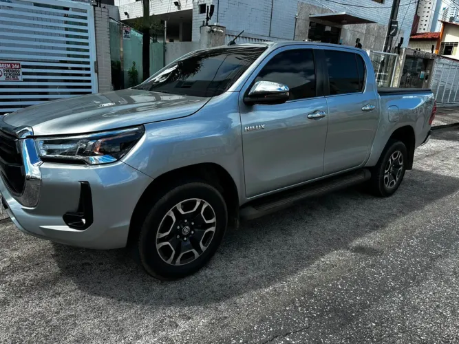 Toyota Hilux CD SRX 4X4 2.8 TDI 16V Diesel Aut. 2024