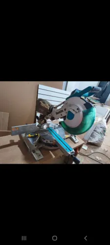 Vende serra meia esquadria Makita
