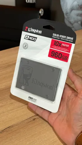 SSD Kingston 960GB 2.5" - Lacrado, sem uso! Com garantia! Até 12x no cartão! 1TB 1 TB